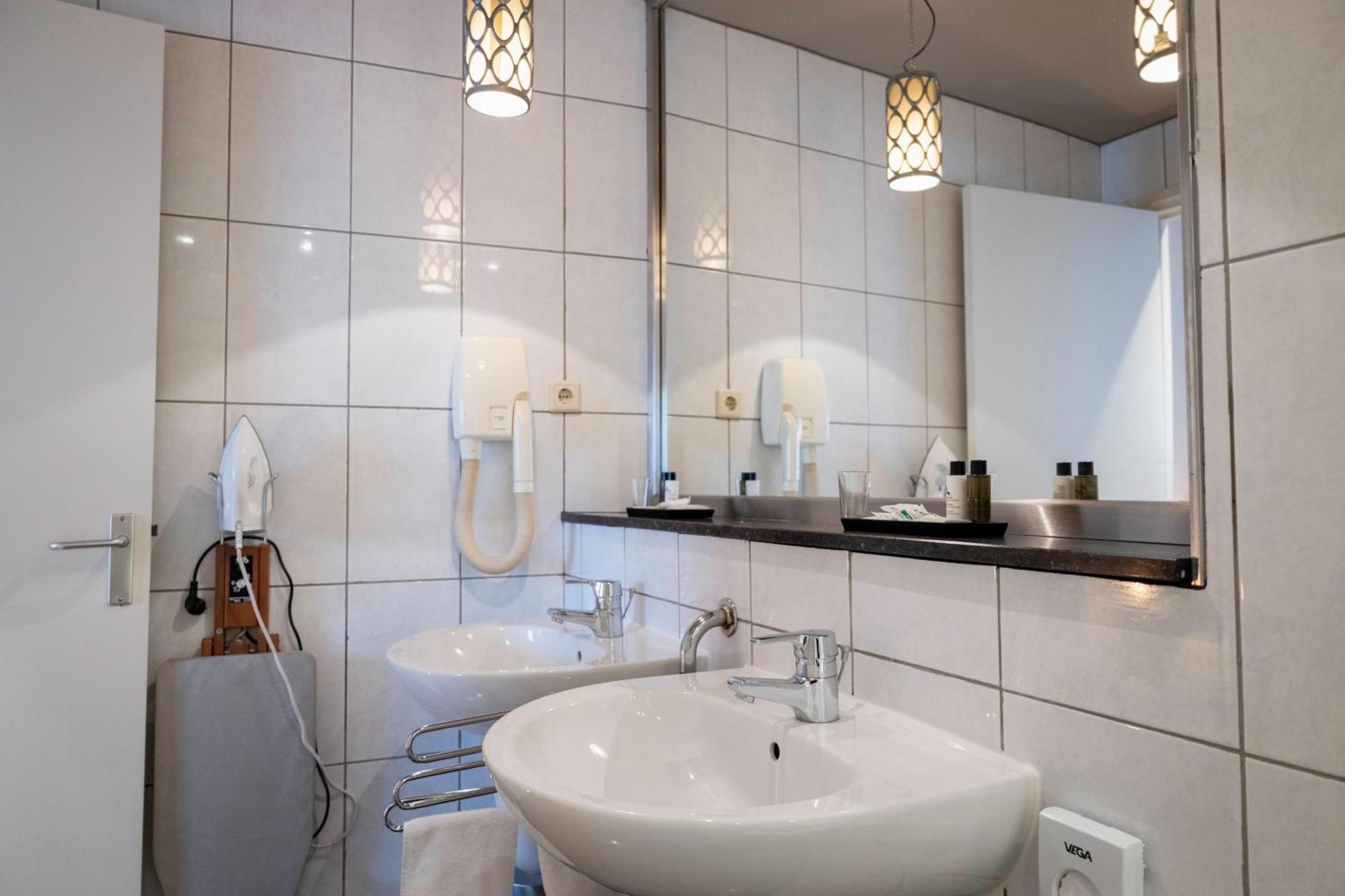 Hotel Stella Maris Maastricht Zewnętrze zdjęcie